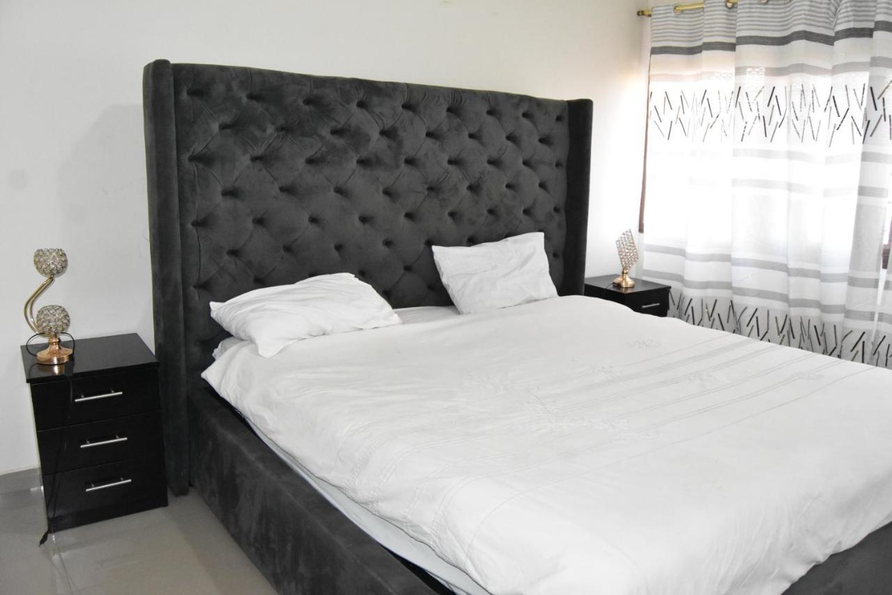 Spacious Zamtel Flat Lusaka Exterior foto