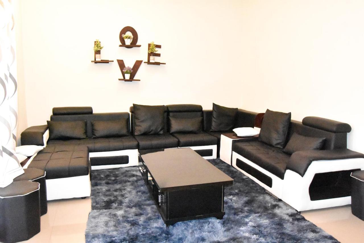 Spacious Zamtel Flat Lusaka Exterior foto